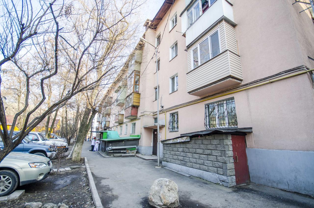 アルマトイЗолотой Квадрат Шевченко 75アパートメント エクステリア 写真